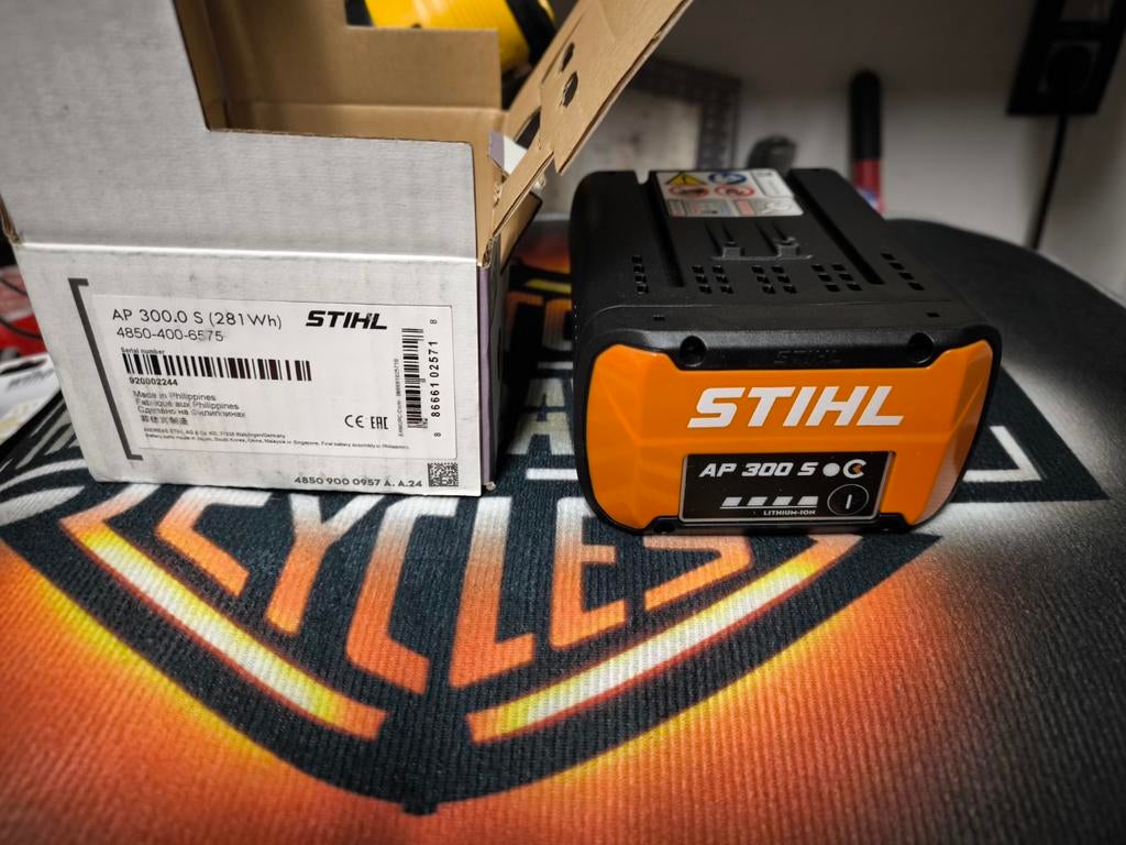 Nieuwe STIHL AP 300 S Accu (281 Wh), Ophalen, Nieuw