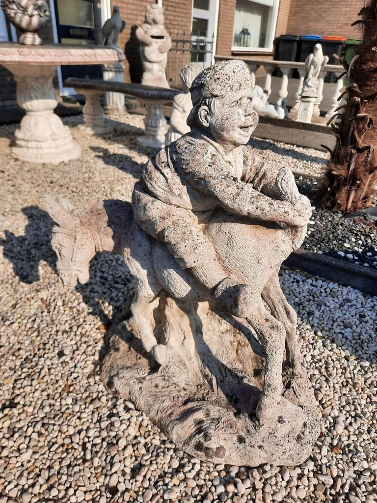 Diktrom op ezel van beton, Ophalen of Verzenden