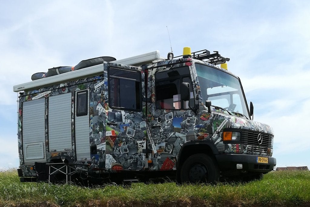 Mercedes 811 off grid, Chemisch toilet, Buscamper of Camperbus, Luifel, Particulier