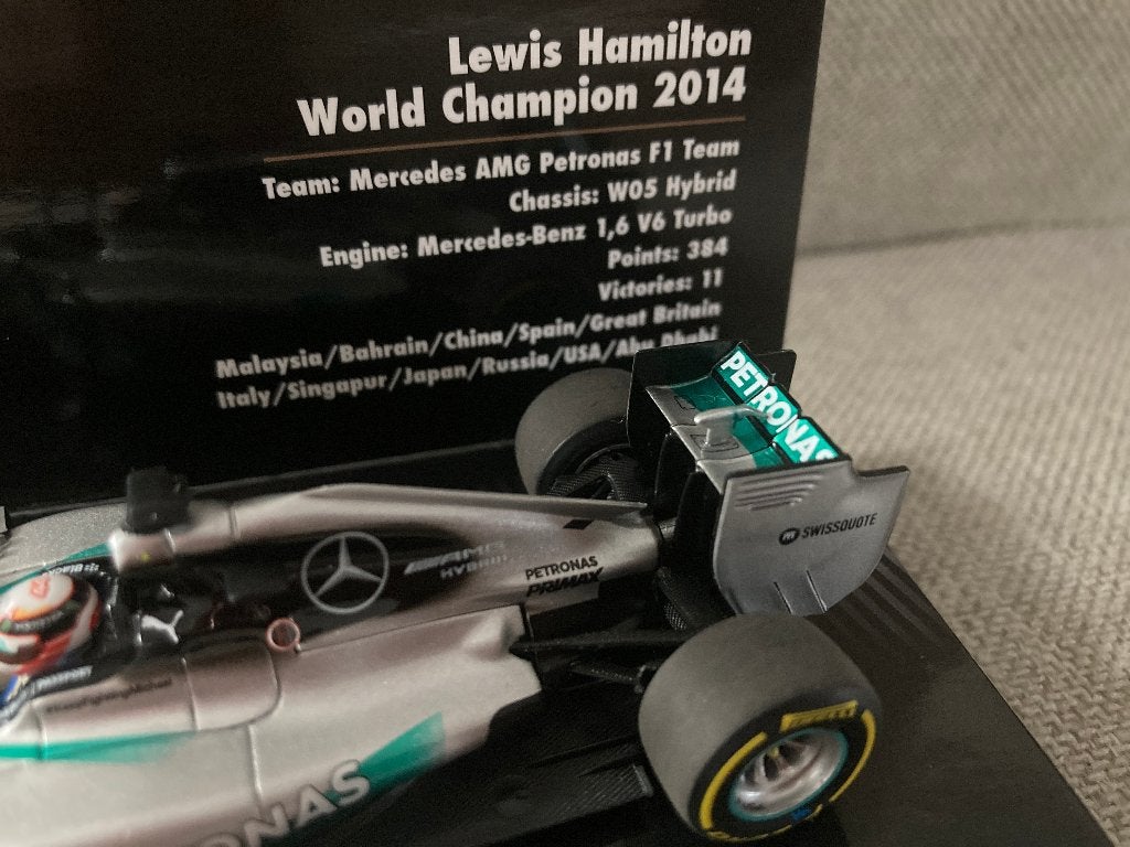 ✅ Lewis Hamilton 1:43 World Champion 2014 Mercedes W05 F1, Ophalen of Verzenden, Nieuw, Formule 1