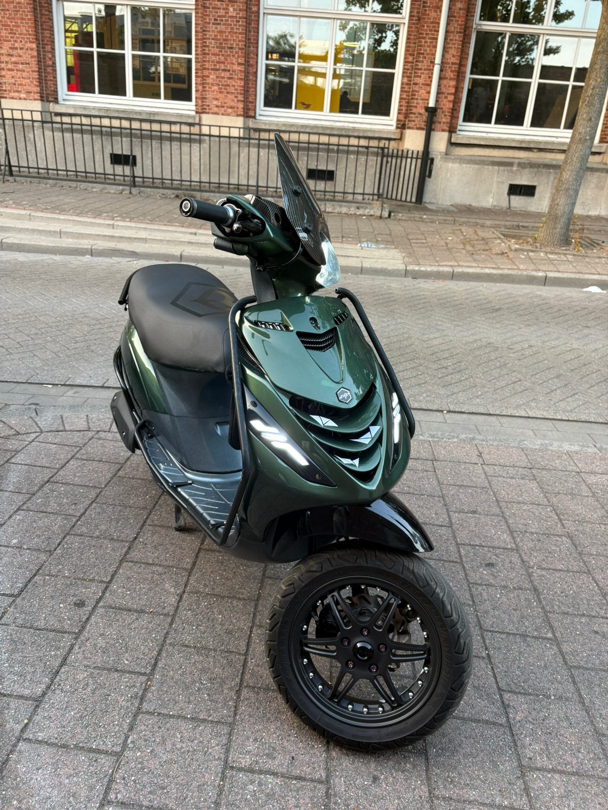 Full option piaggio zip, Ophalen, Zo goed als nieuw, Benzine, Zip