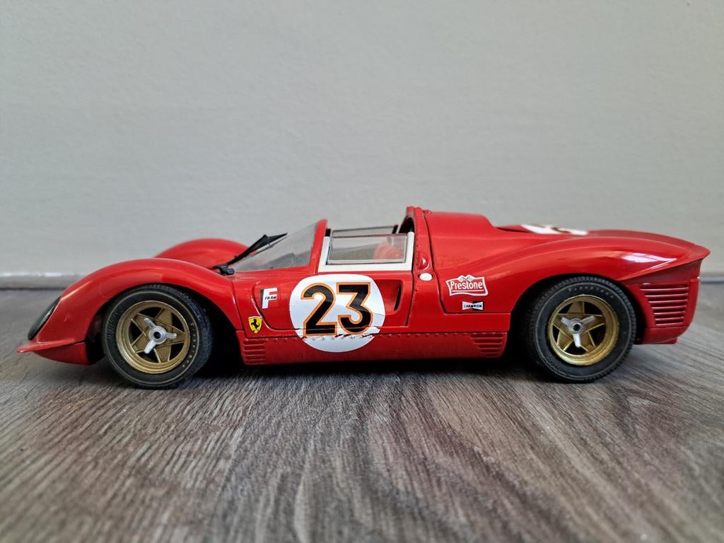 Ferrari 330 P4, Ophalen of Verzenden