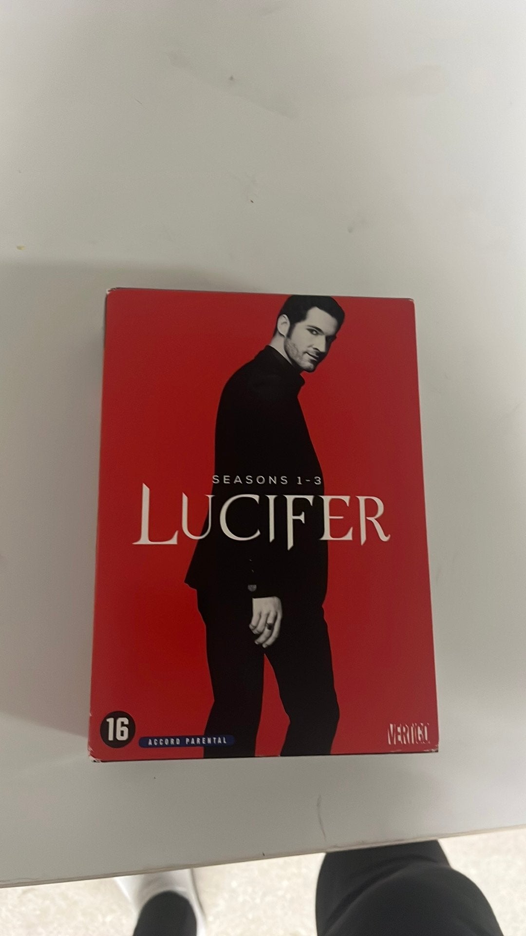 Lucifer seizoen 1,2 en 3, Vanaf 12 jaar, Ophalen of Verzenden, Zo goed als nieuw, Tv-programma of Sketches