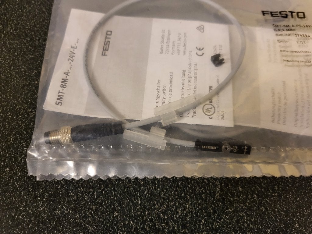 Festo smt-8m-a-ps-24v-e-0,3-m8d ( nieuwe ) reedcontact, Ophalen of Verzenden, Nieuw