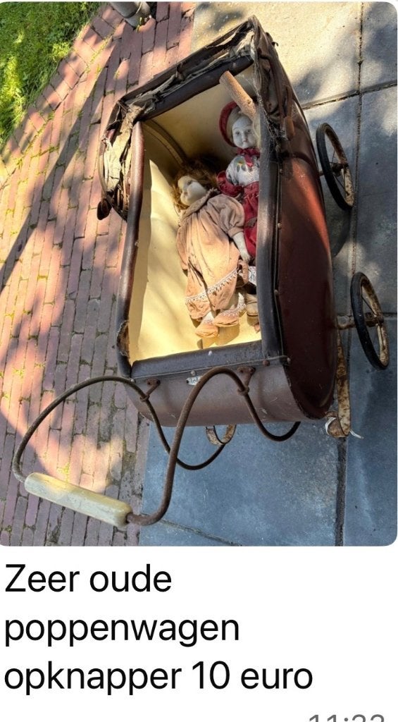Antieke poppenwagen, Ophalen