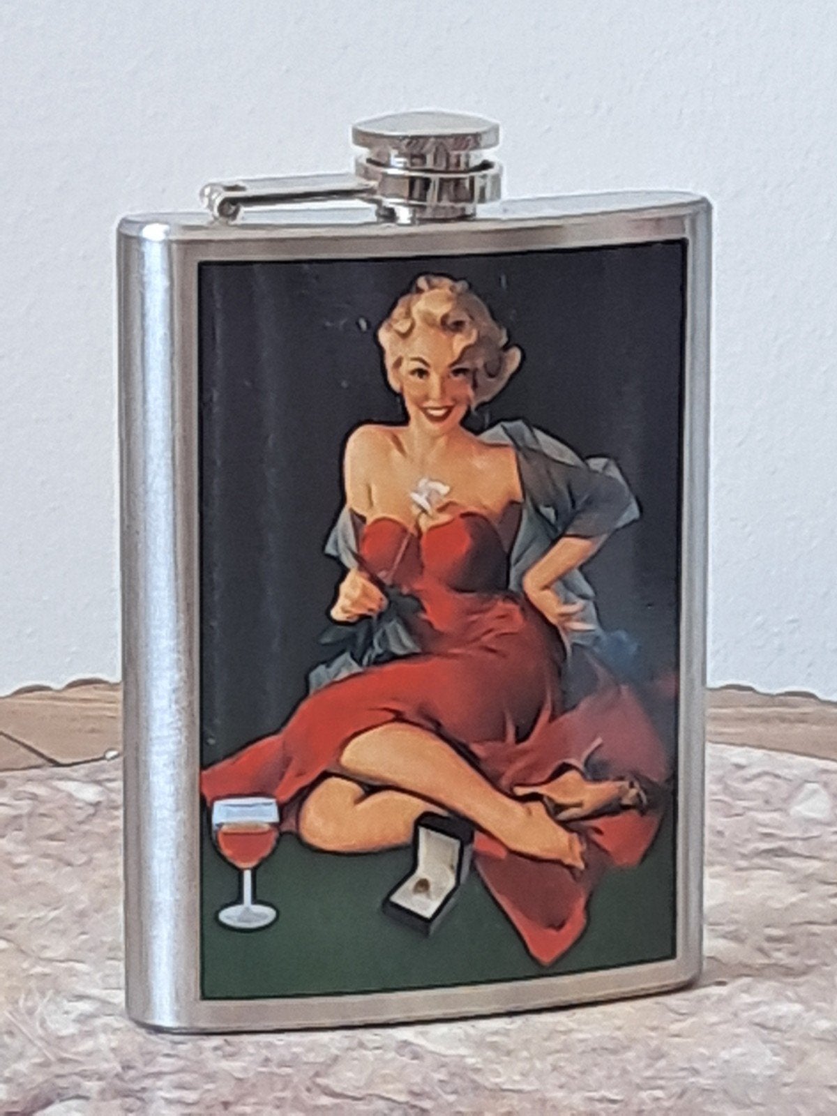 Stainless steel drinkflacon met nostalgische pin-up girl, Antiek en Kunst, Ophalen of Verzenden