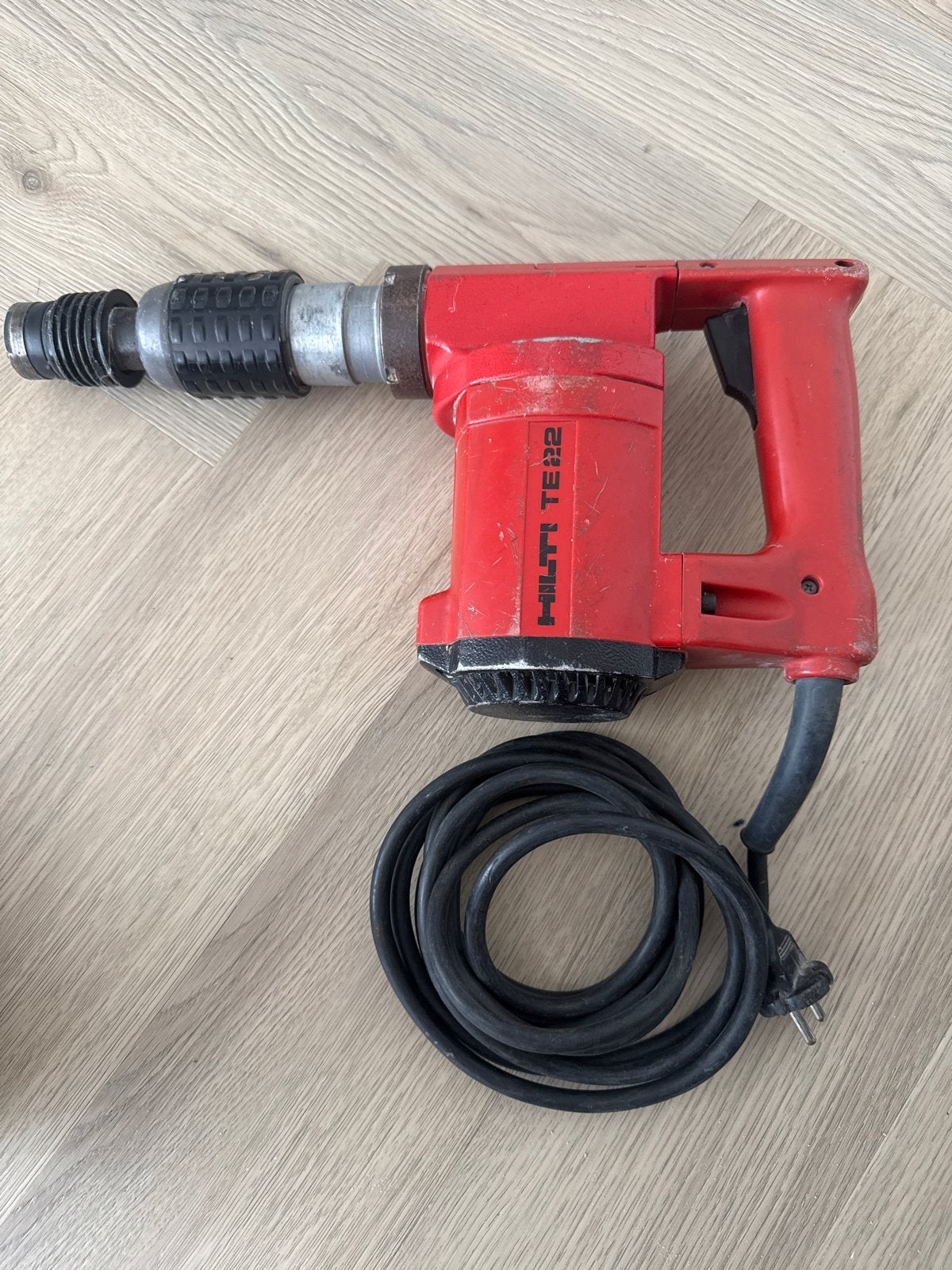 Hilti TE 22 Boor/klopboor - 520W, Functioneert Goed, Ophalen of Verzenden, Gebruikt, 400 tot 600 watt, Boor- en/of Breekhamer