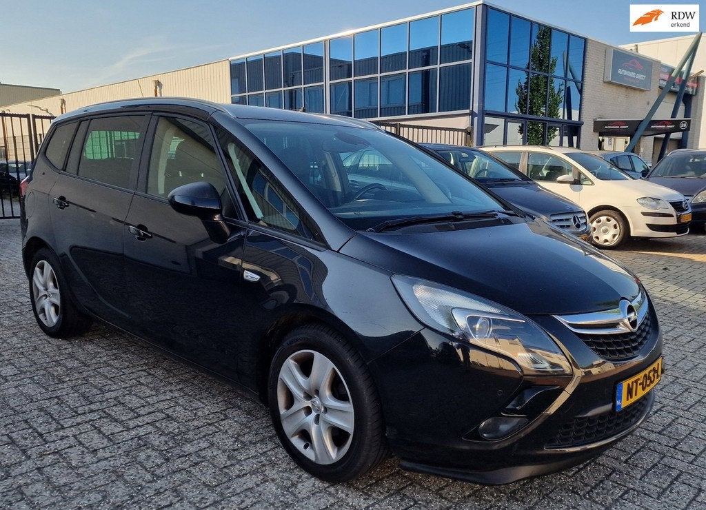 Opel Zafira Tourer 2.0 CDTI Business Edition 7p. PSENSOR TRE, Auto's, Opel, Voorwielaandrijving, Euro 5, 4 cilinders, 7 stoelen