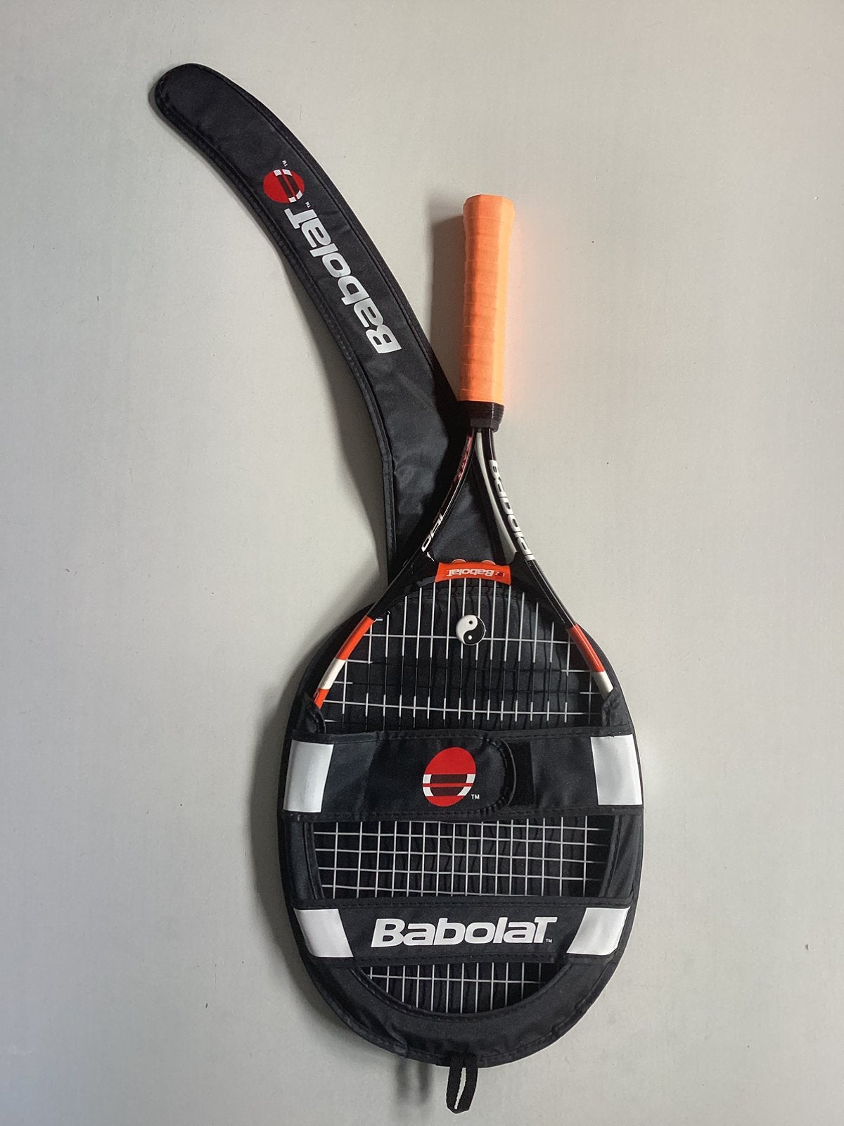Mooi Babolat Ball Fighter 140 tennisracket + hoes/ rugtas., Ophalen, Zo goed als nieuw, L0, Racket