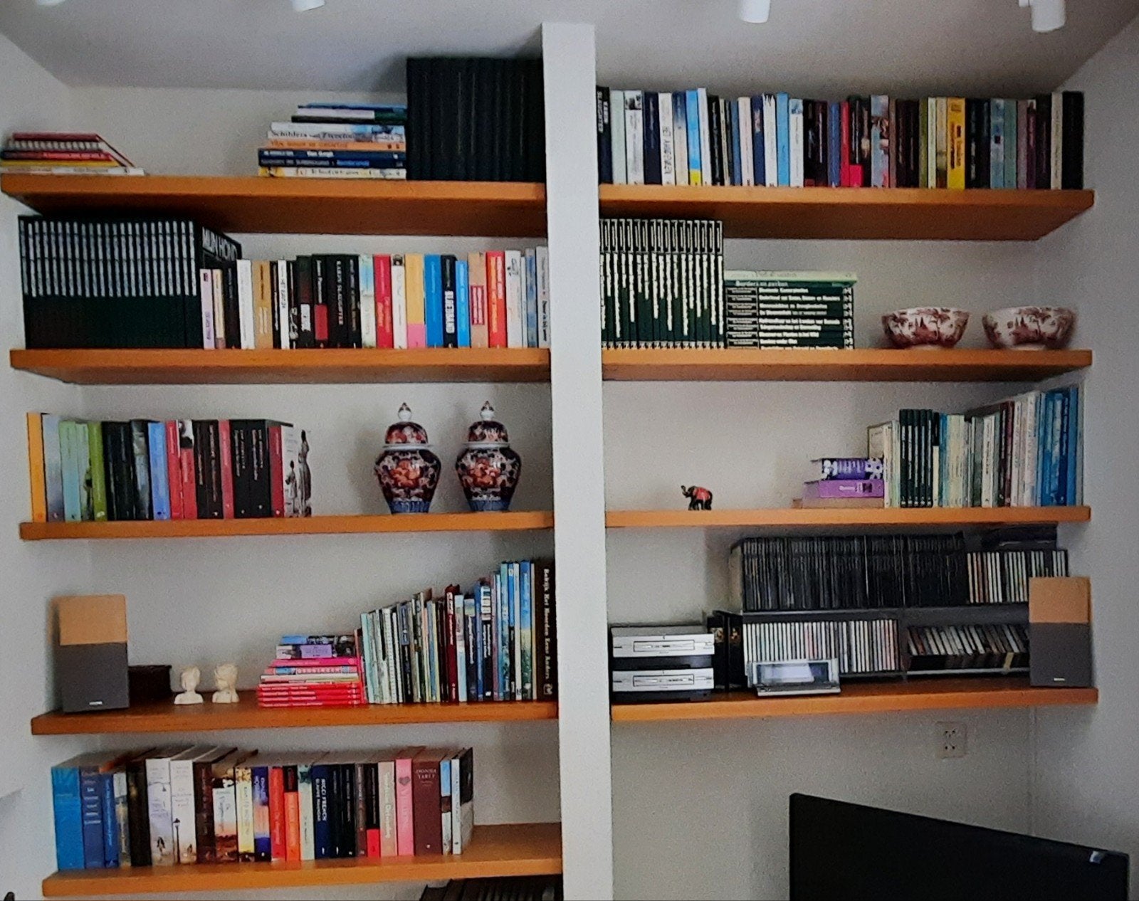 eiken boekenplanken, Ophalen, Zo goed als nieuw, Eikenhout