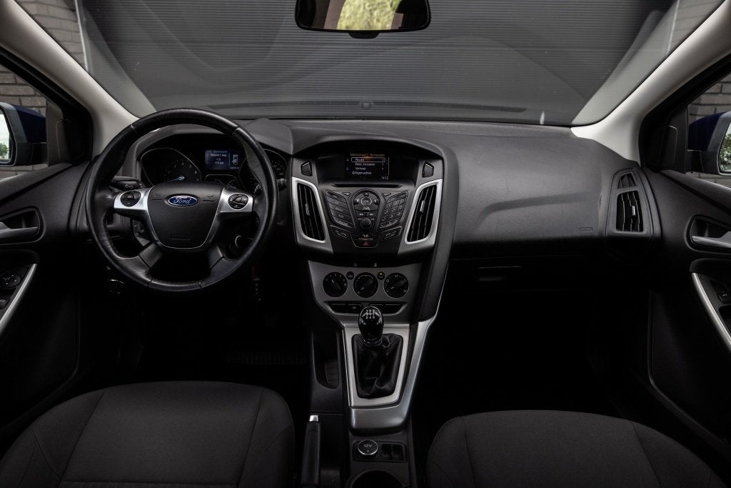 Ford FOCUS Wagon 1.0 EcoBoost Edition | Airco | Trekhaak |, Auto's, Ford, Gebruikt, Zwart, Blauw, Origineel Nederlands