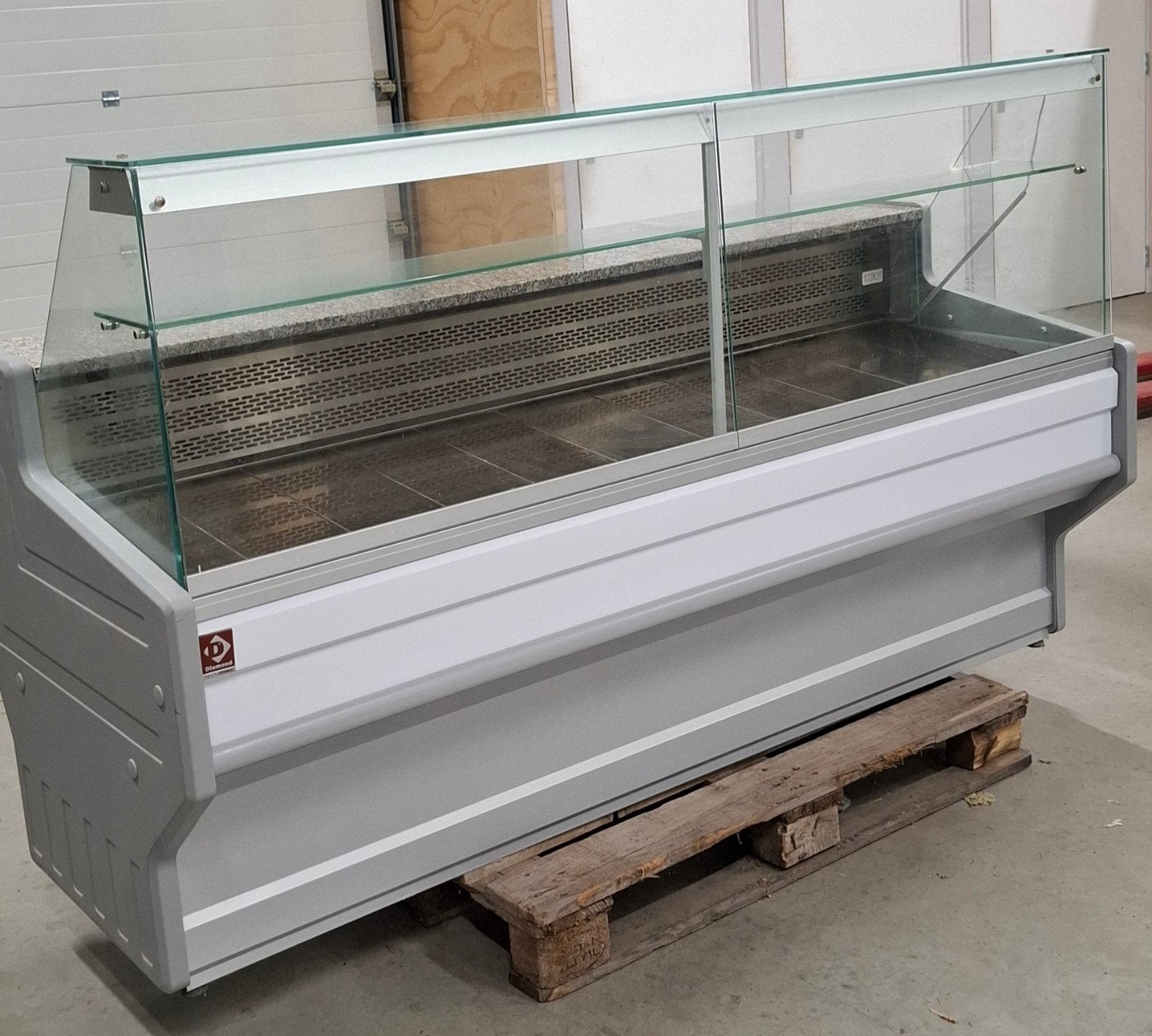 Diamond gekoelde toonbank, 200 liter of meer, Ophalen, Zonder vriesvak, 160 cm of meer