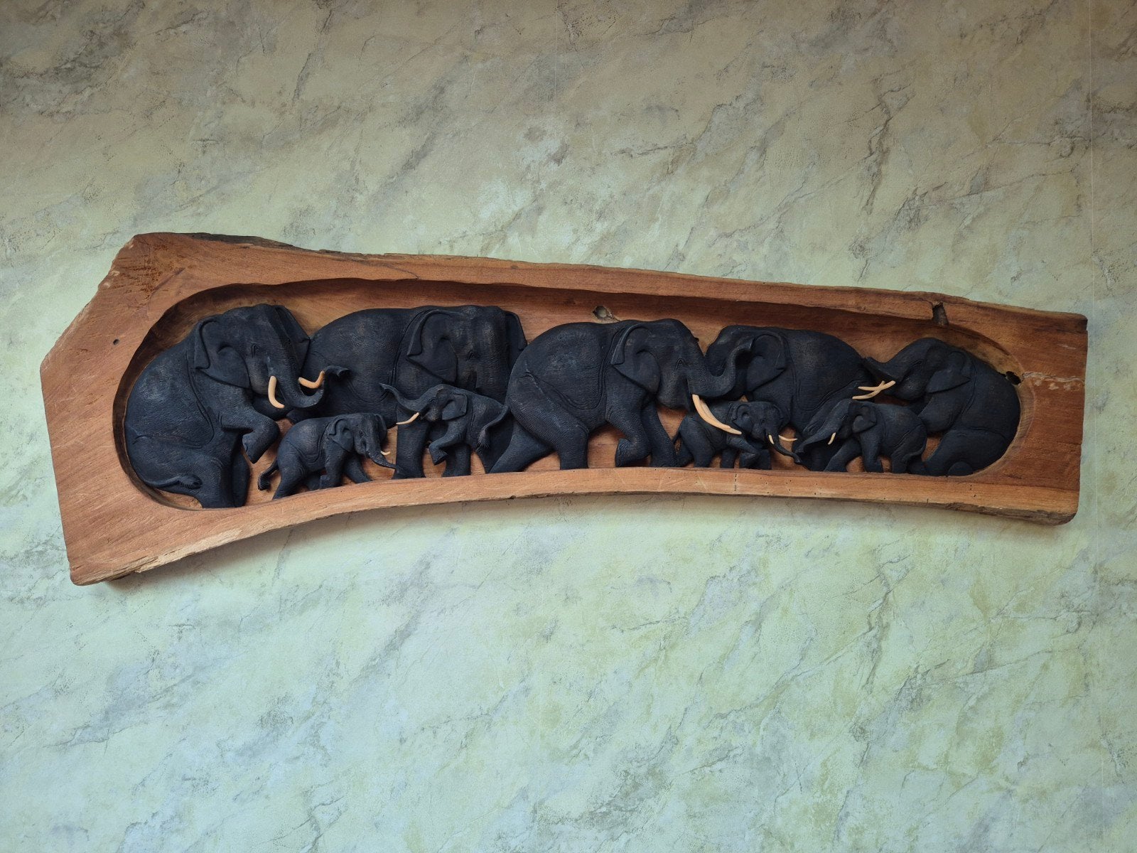 Houtsnijwerk olifantenfamilie voor aan de muur, Antiek en Kunst, Ophalen, Houtsnijwerk, 1 meter - 2 meter, Hout