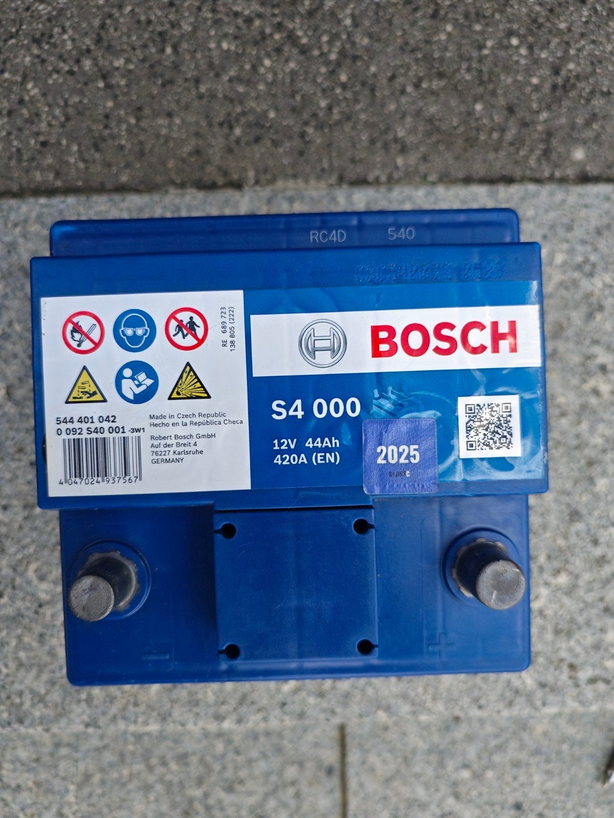 Goede Bosch Accu S4000 12V 44AH, Auto-onderdelen, Ophalen, Gebruikt, Fiat