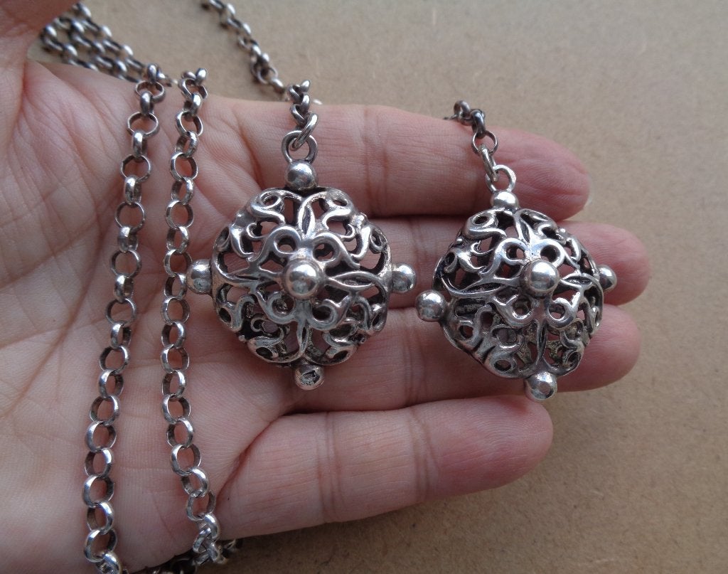 antiek zilveren dracht ketting met open hangers [443], Verzenden, Zilver, Ketting