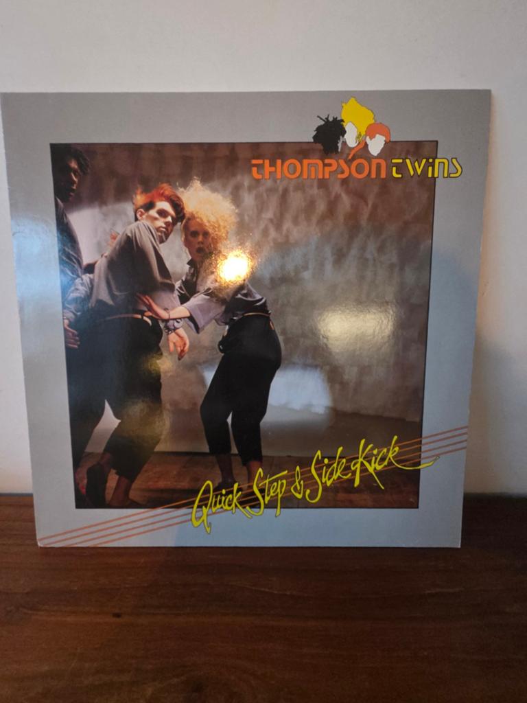 LP Thomson Twins - Quick Step & Side Kick, Ophalen of Verzenden, Zo goed als nieuw, 12 inch