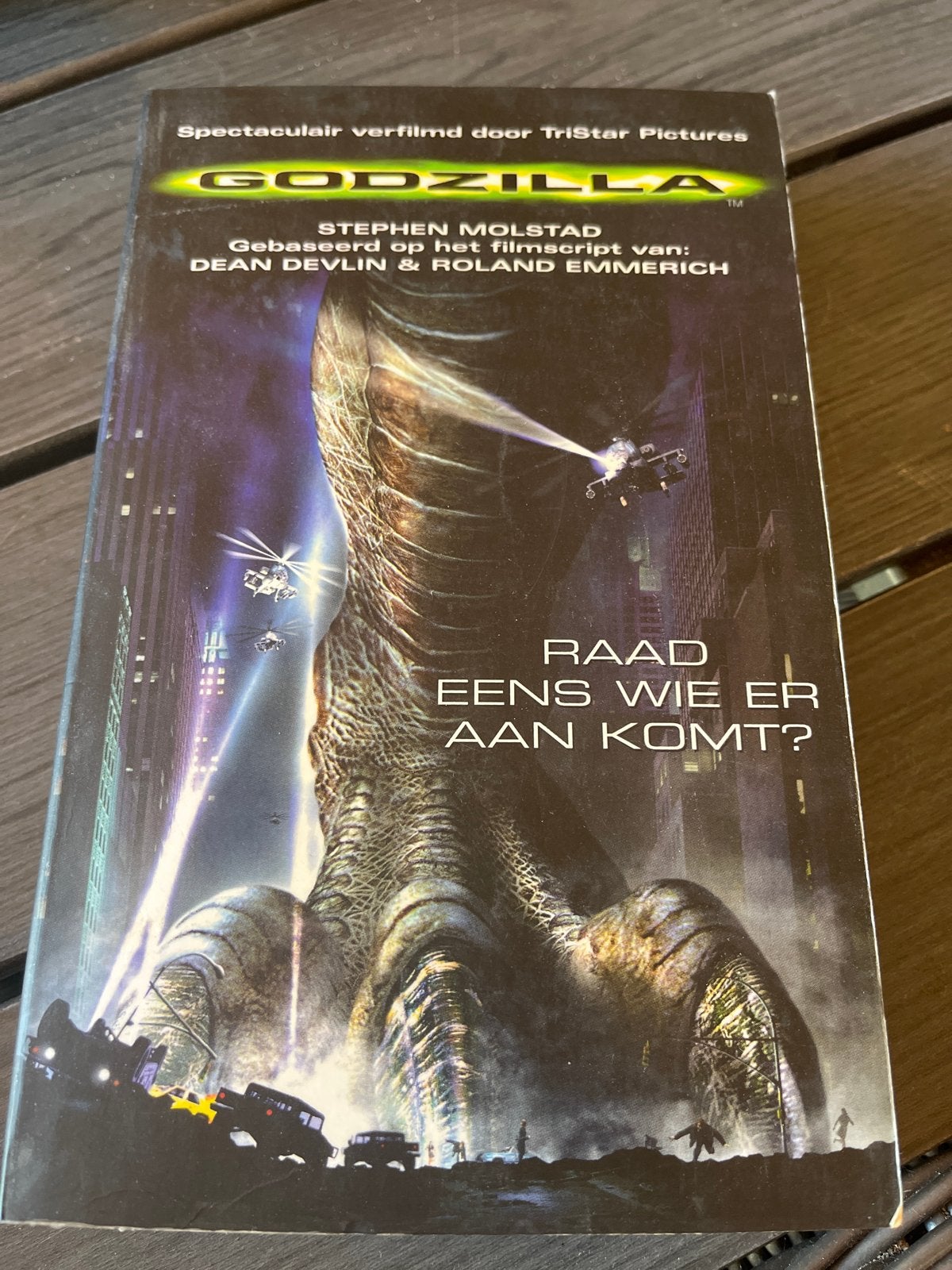 Godzilla Boek - Gebaseerd op de film, Ophalen of Verzenden, Gelezen