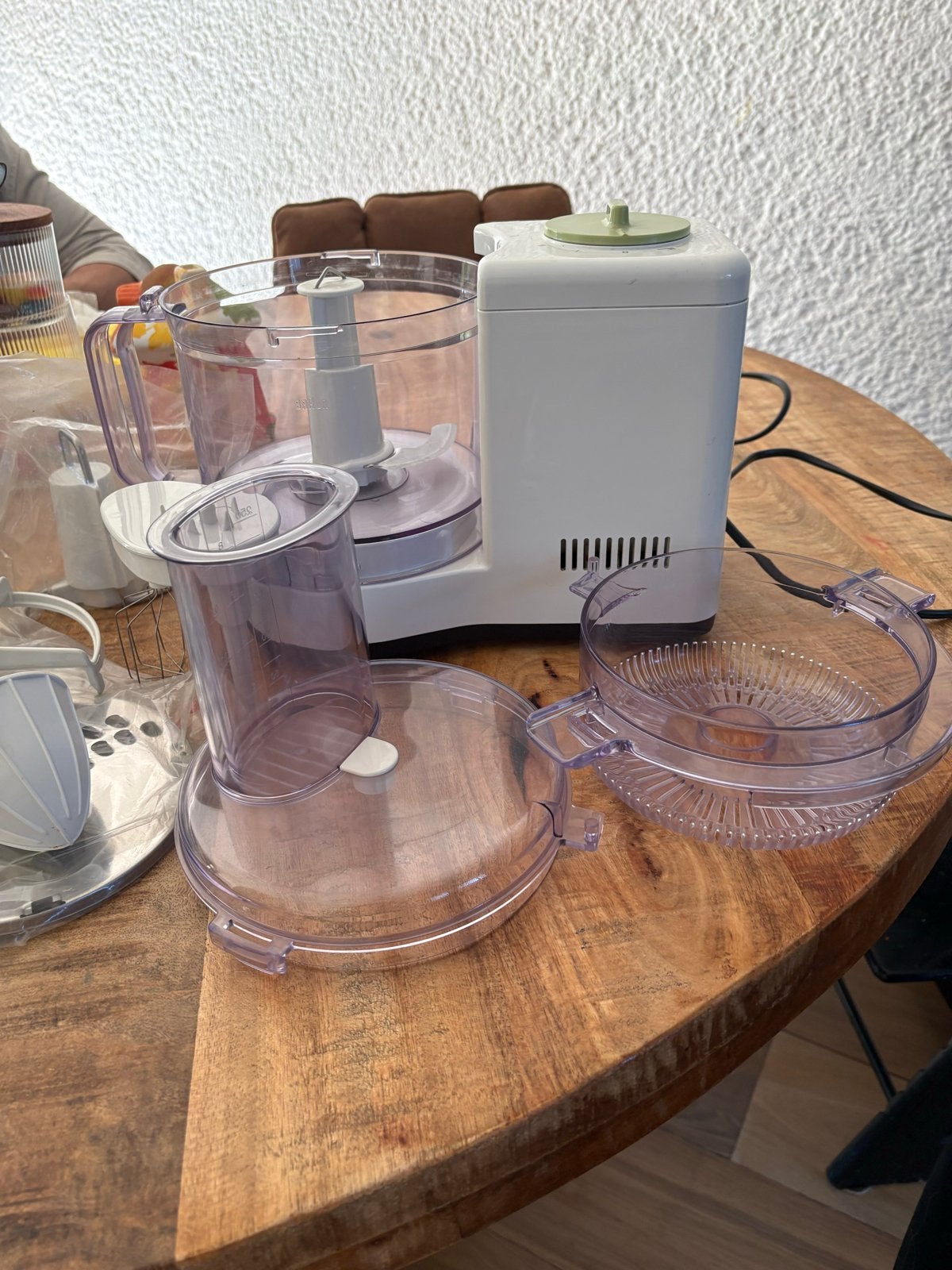 Braun Keukenmachine met alle toebehoren - Zo goed als nieuw, Ophalen, 3 snelheden of meer, Zo goed als nieuw, 2 tot 3 liter