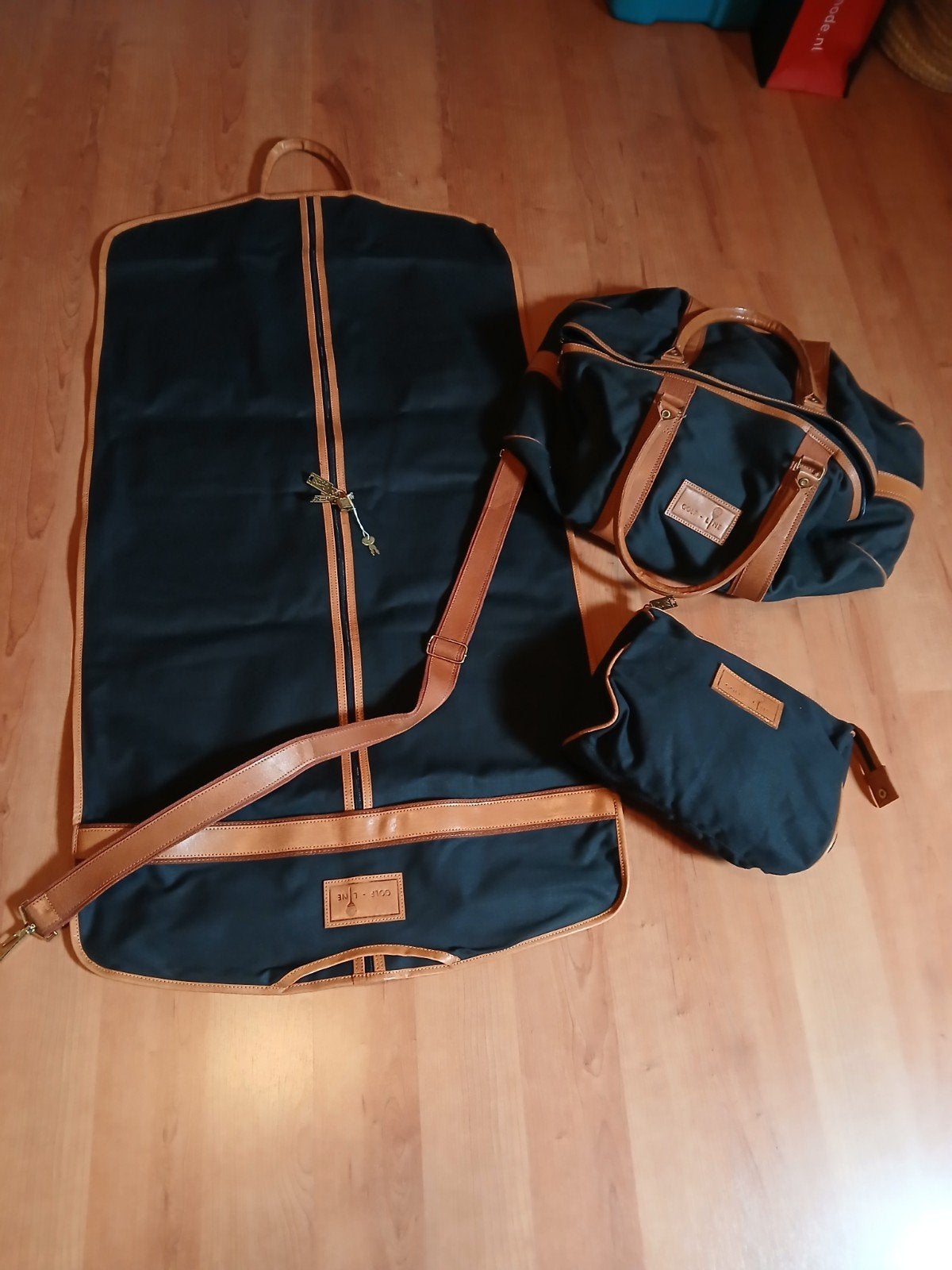 Golf Line reistas set: kledinghoes, weekendtas, toilettas, Ophalen, 30 cm of meer, Gebruikt, Blauw
