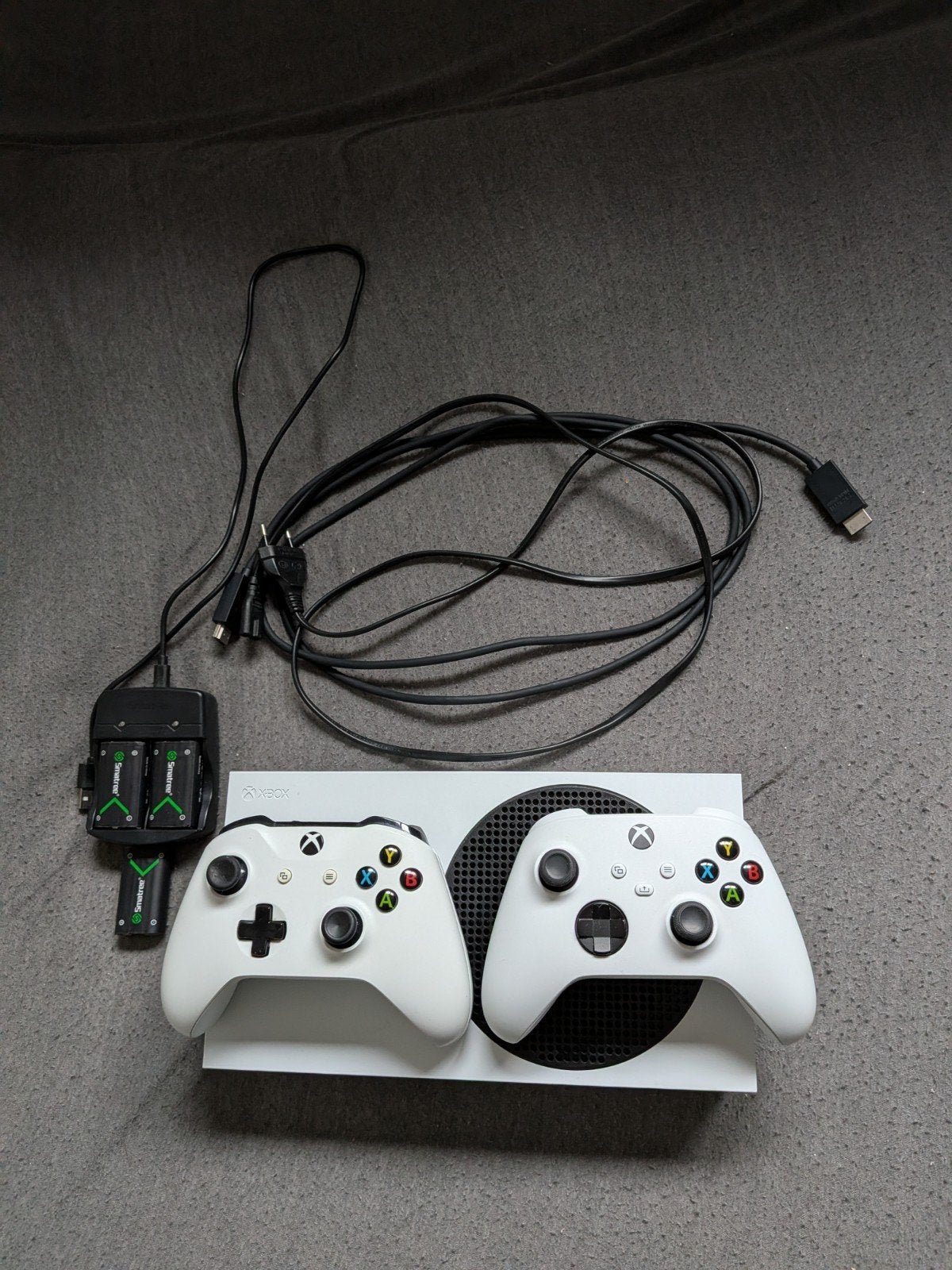 Xbox Series S met 2 controllers en oplaadstation, Ophalen, Zo goed als nieuw, Xbox Series S
