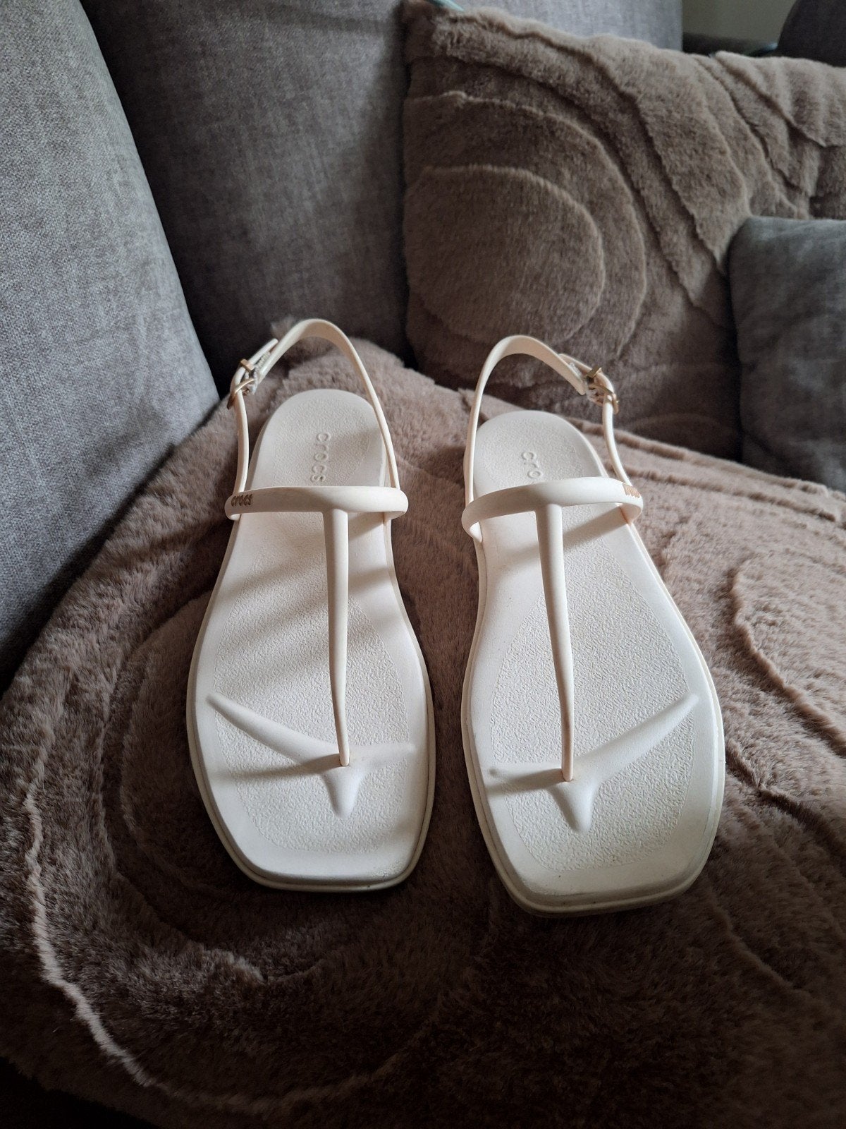 Sandalen Crocs Miami Thong Crocs, Kleding | Dames, Ophalen of Verzenden, Beige, Sandalen of Muiltjes
