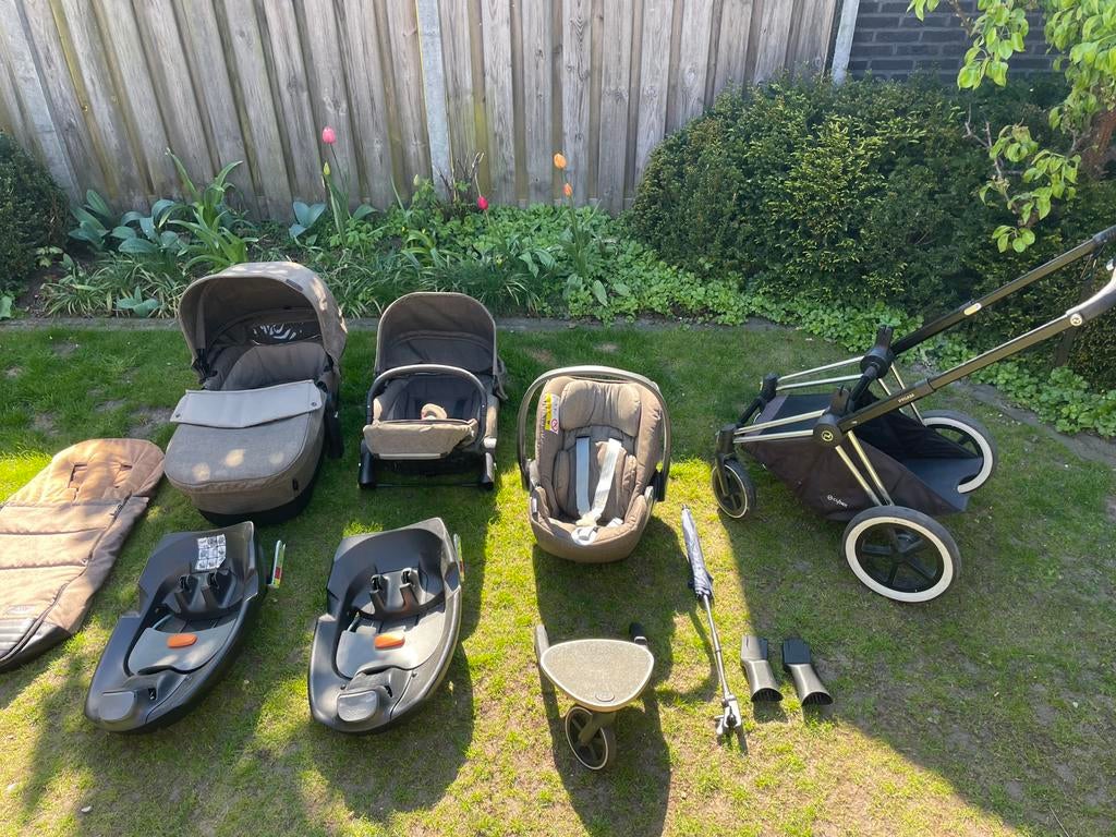 Cybex Priam kinderwagen compleet incl. 2x base Q-fix, Ophalen, Zo goed als nieuw, Overige merken