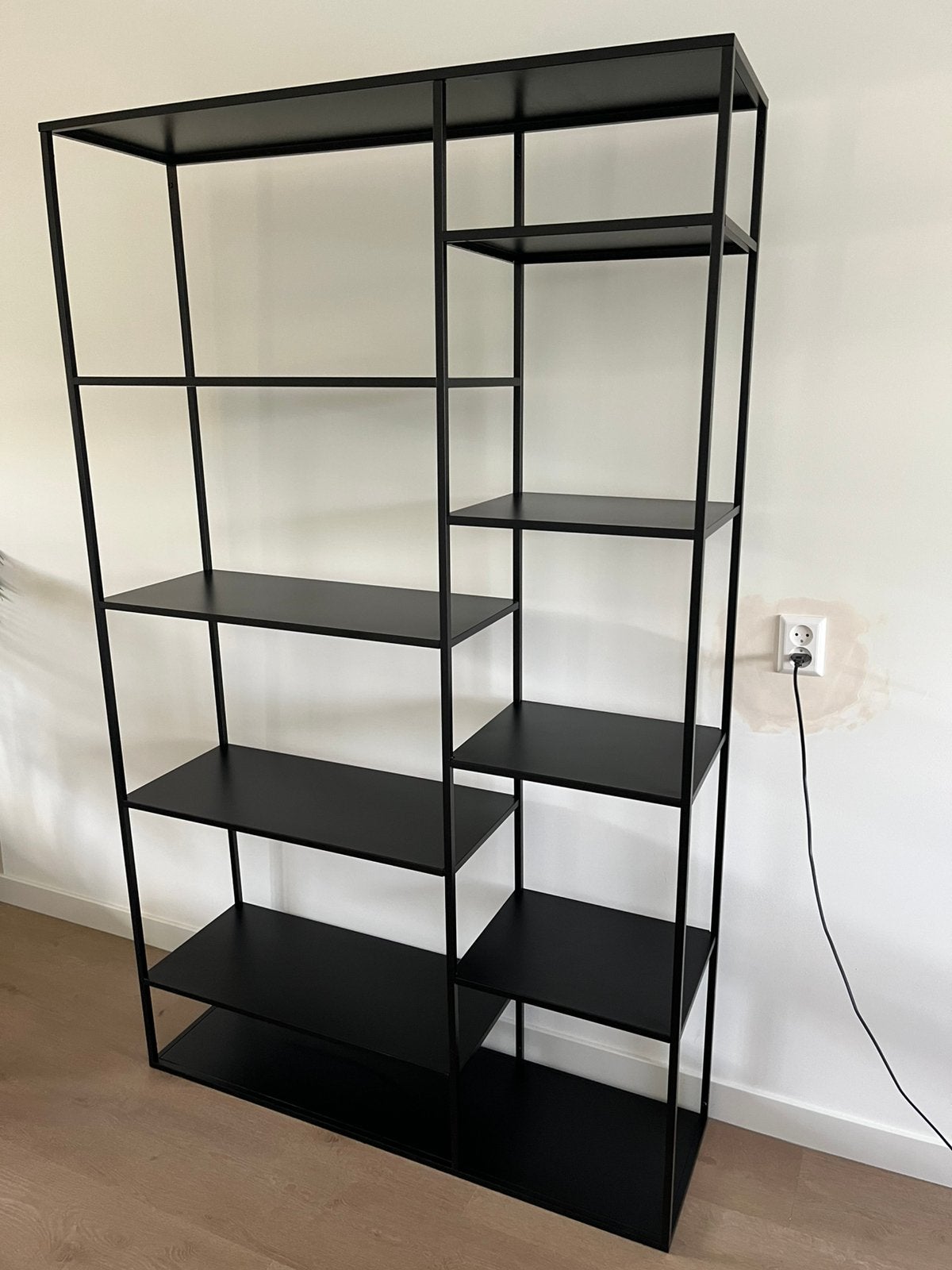 Boekenkast zwart 195h x 120b x 35d, Ophalen, Gebruikt