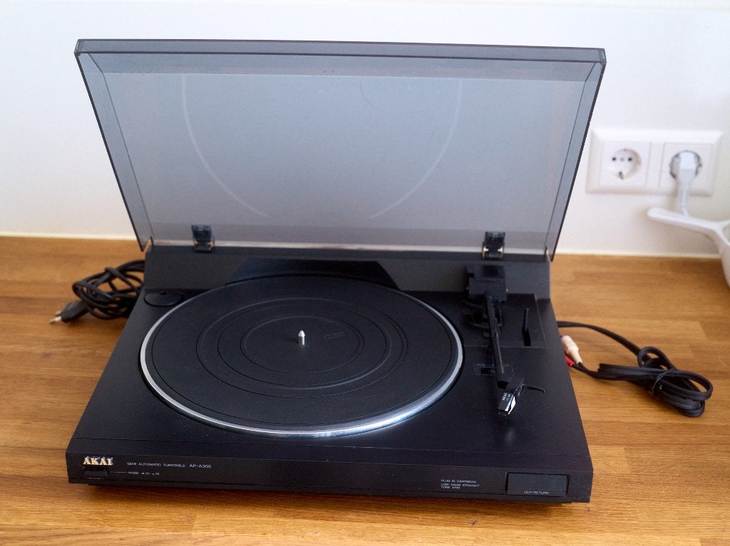 Akai AP-A305 platenspeler, Ophalen of Verzenden, Gebruikt, Platenspeler, Akai