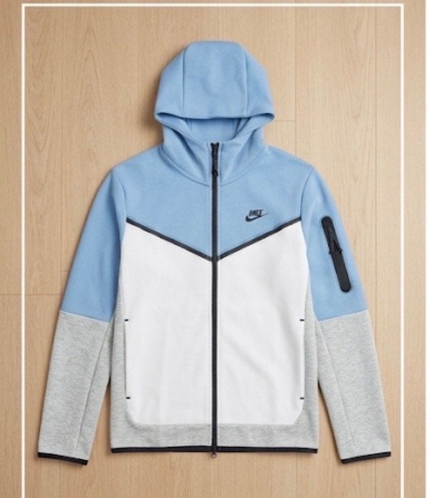 Nike Tech Fleece Trainingspak - Lichtblauw/Wit/Grijs, Kleding | Heren, Overige Herenkleding, Ophalen of Verzenden, Zo goed als nieuw