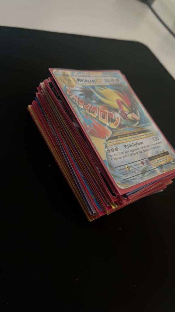 Pokemom EX V GMAX VMAX kaartjes allemaal nog in goede staat, Verzenden, Zo goed als nieuw, Meerdere kaarten