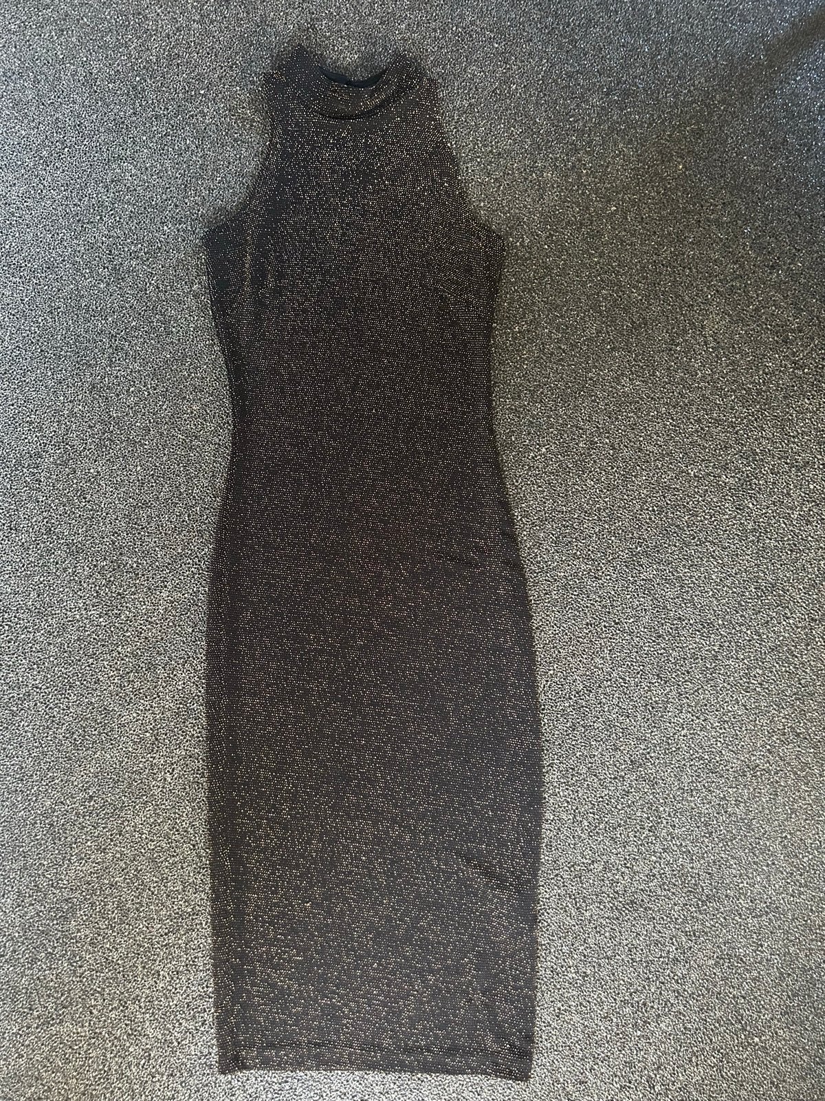 Zwart met goud glitter jurkje H&M - Maat XS/S, Kleding | Dames, Jurken, Zwart, Ophalen of Verzenden, Zo goed als nieuw, Maat 34 (XS) of kleiner