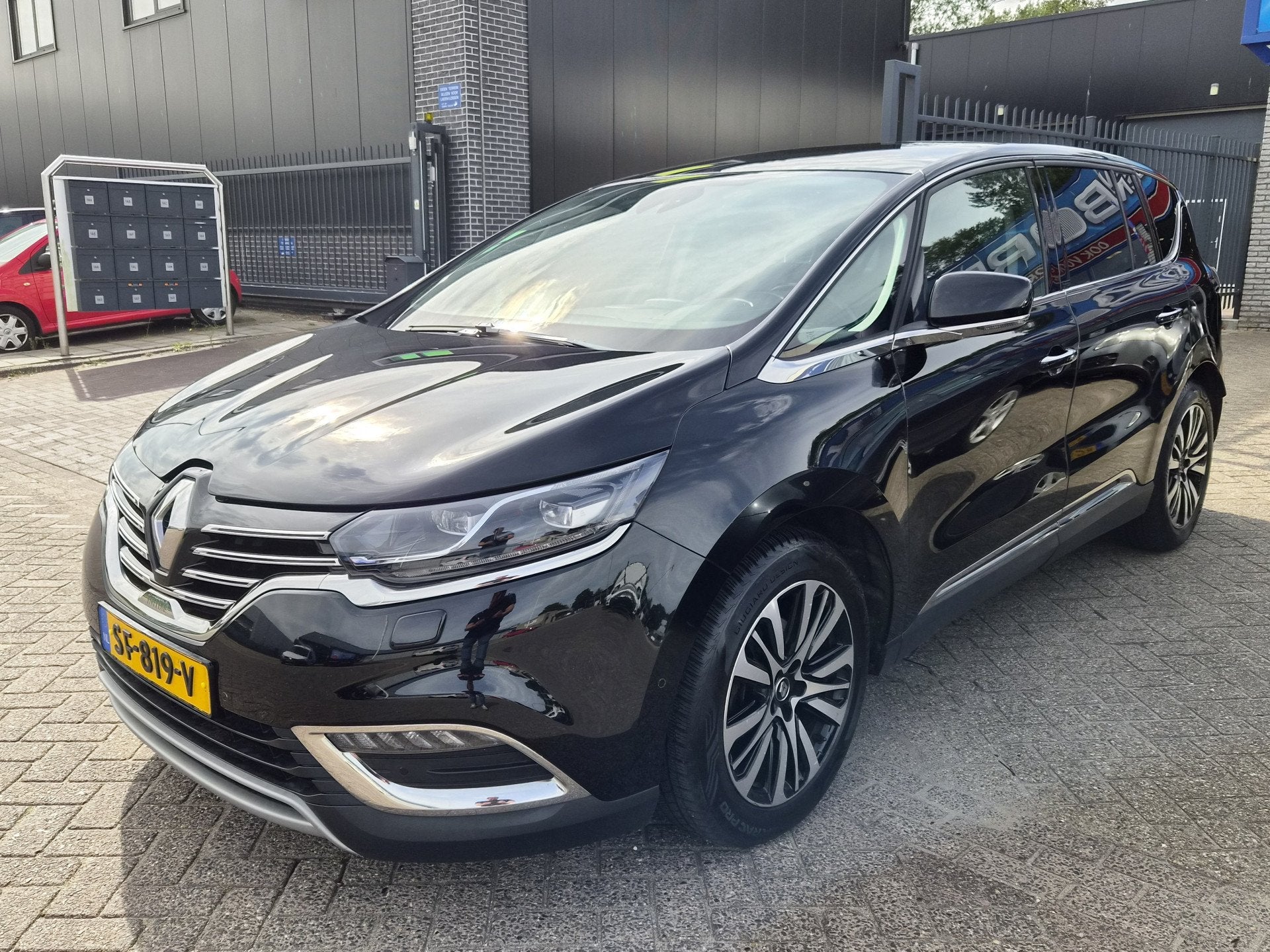 Renault Espace 1.8 TCe Initiale Paris 7p. Trekhaak 19'' L.M., Auto's, Gebruikt, 4 cilinders, 2000 kg, 7 stoelen