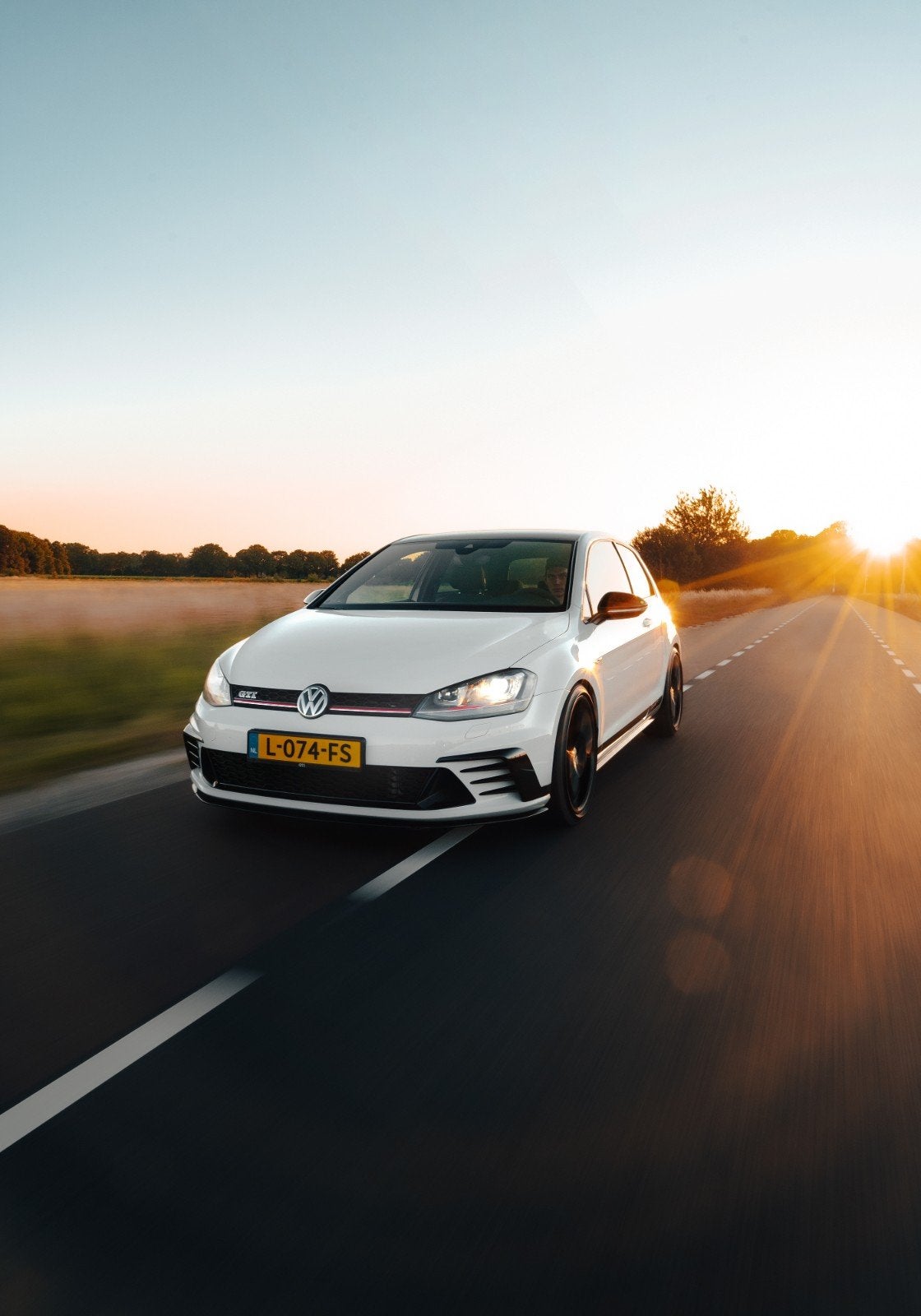 Volkswagen Golf GTI Clubsport, Auto's, Volkswagen, 1295 kg, 4 cilinders, 1984 cc, Wit