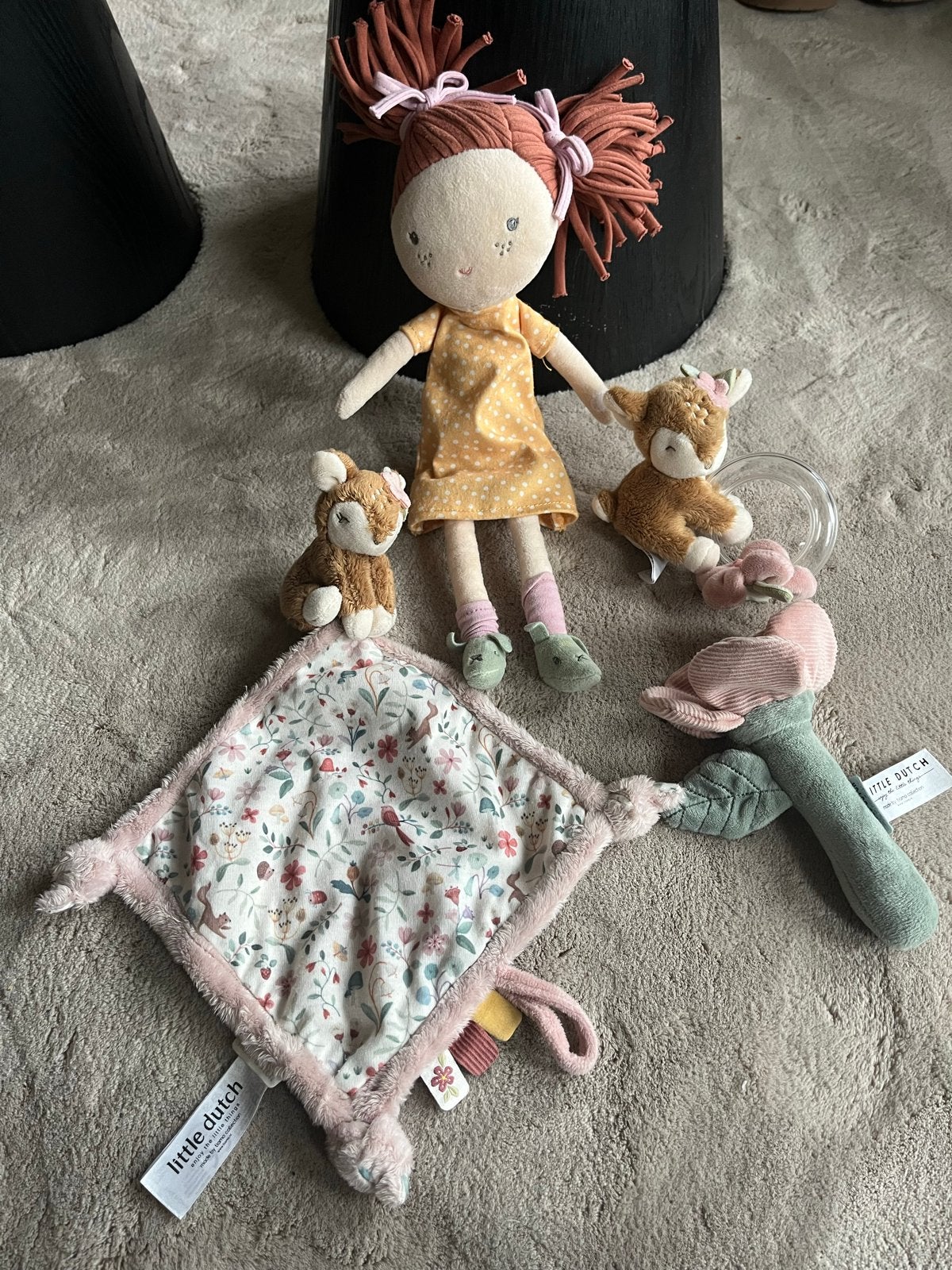 Little Dutch speelgoedpakket: pop, knuffeldoekje, rammelaars, Ophalen of Verzenden, Zo goed als nieuw, Overige typen, Met geluid