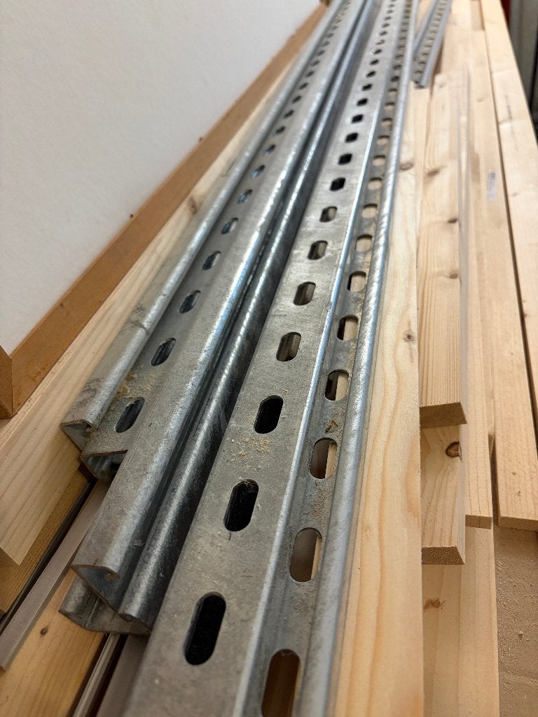 Unistrut profiles, Ophalen, Nieuw, IJzer