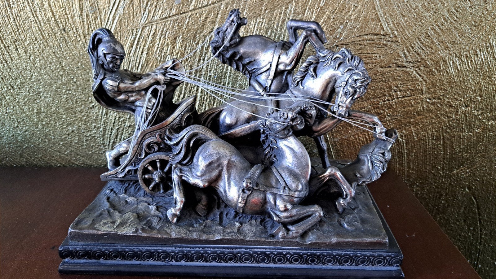 A. Santini Bronzen Strijdwagen met Gladiator en Paarden, Ophalen of Verzenden