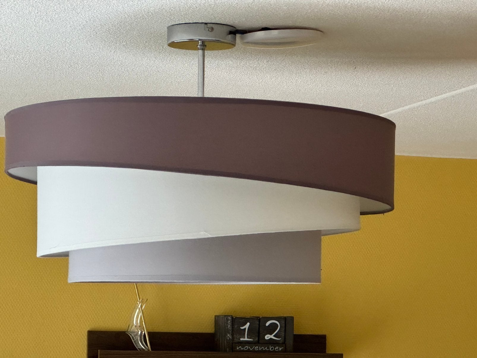Stijlvolle hanglamp Lindby, Huis en Inrichting, Lampen | Hanglampen, Gebruikt, Minder dan 50 cm, Stof, Ophalen