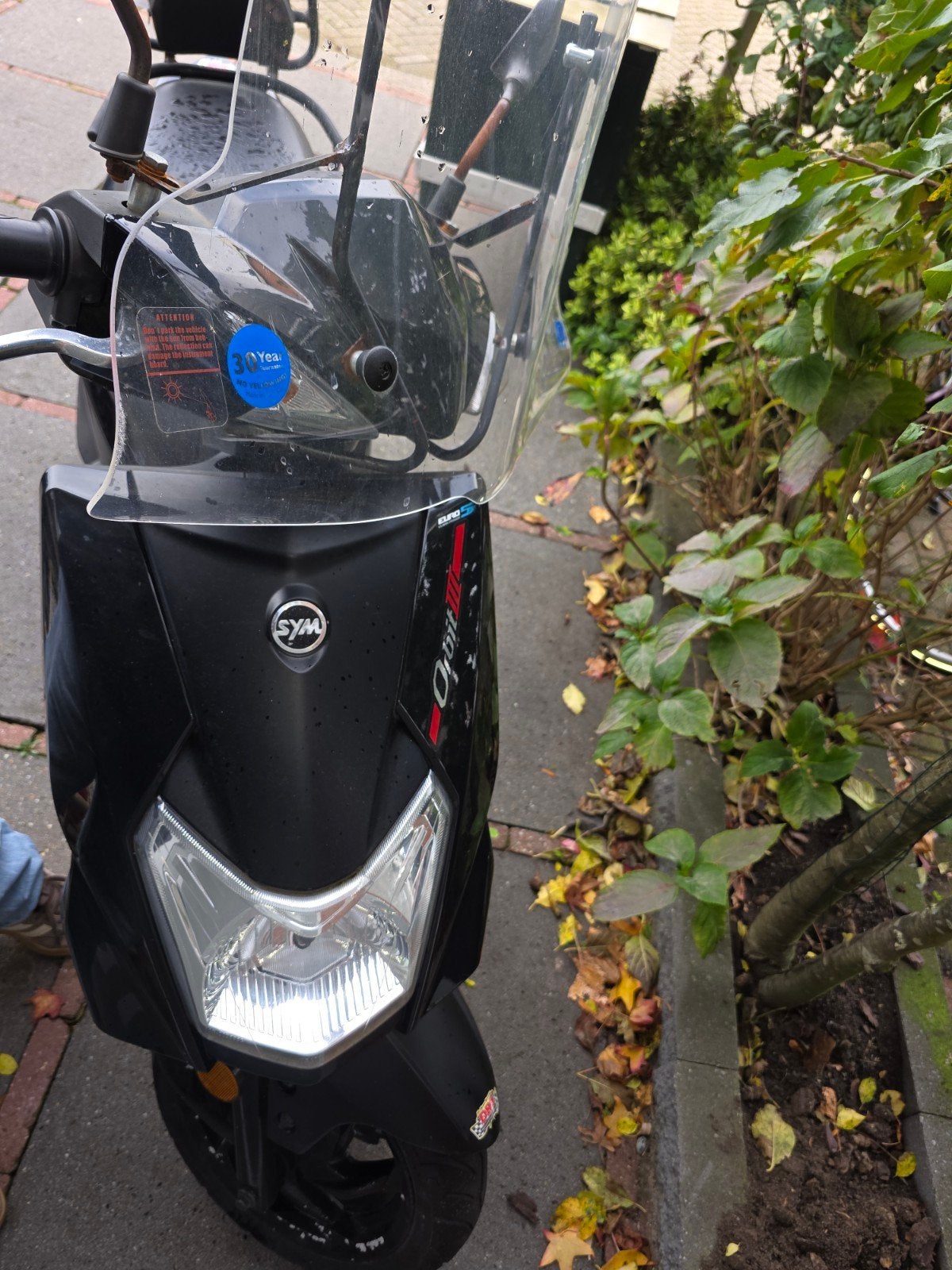 SYM Orbit IlI Scooter - Zwart, Goede Staat, Gebruikt, Maximaal 45 km/u, Ophalen of Verzenden, Benzine