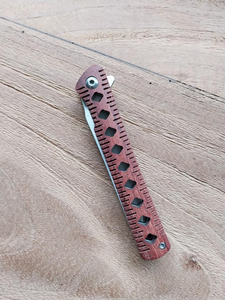 Zakmes met houten greepjes., Caravans en Kamperen, Kampeergereedschap, Ophalen of Verzenden, Nieuw