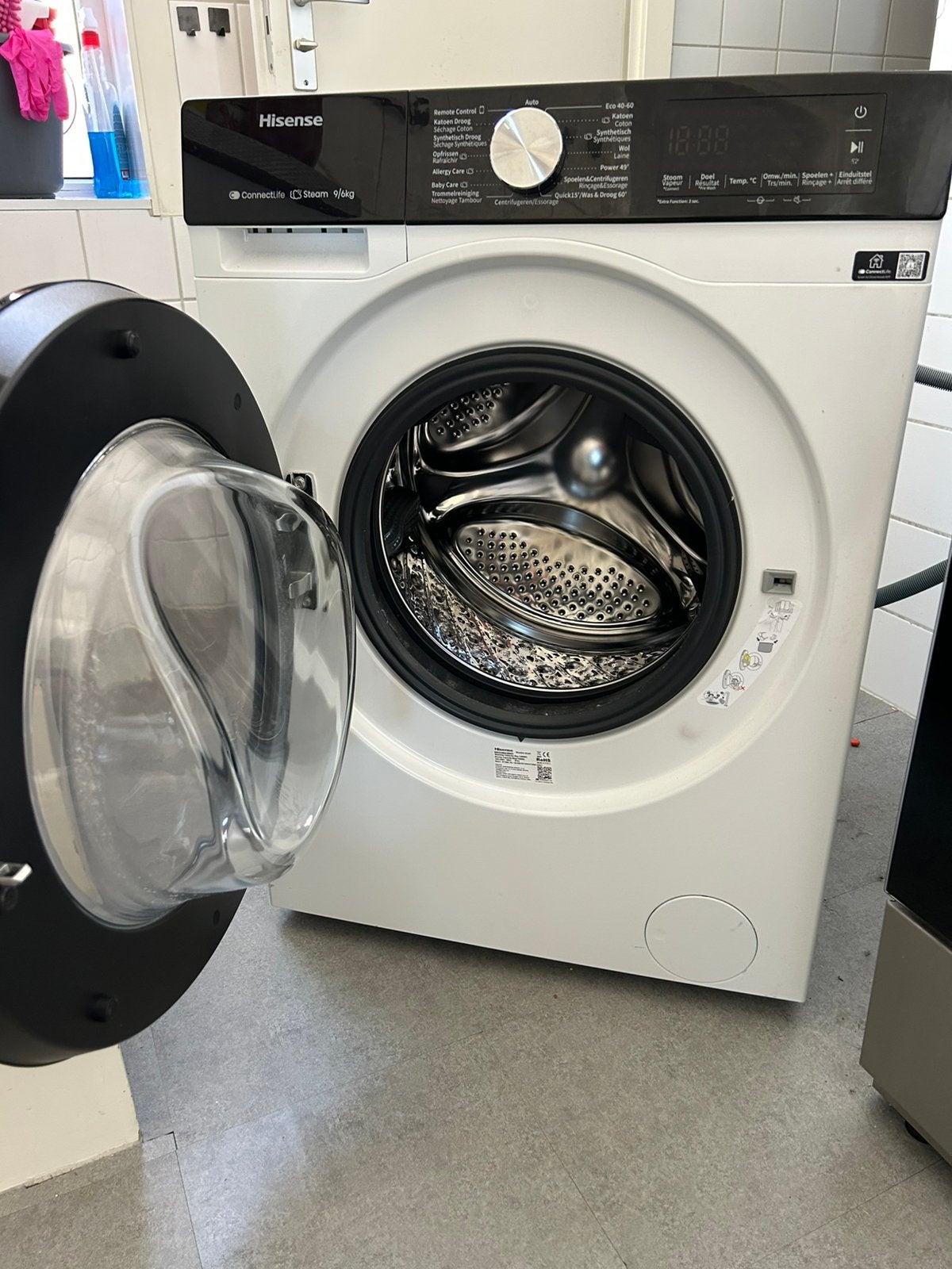 Hisense Wasmachine & Droger in 1.   ZGAN.  Met  16 Garantie, Ophalen, Zo goed als nieuw, 1200 tot 1600 toeren, Minder dan 85 cm