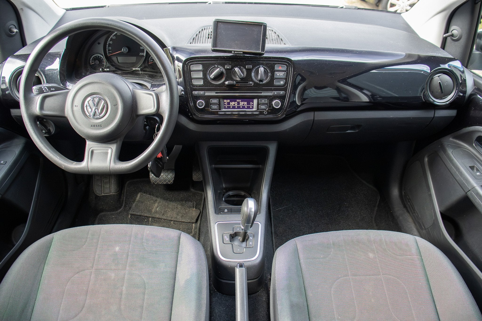 Volkswagen up! 1.0 move up! PDC automaat airco cruise, Auto's, Automaat, Euro 5, Up!, 4 stoelen