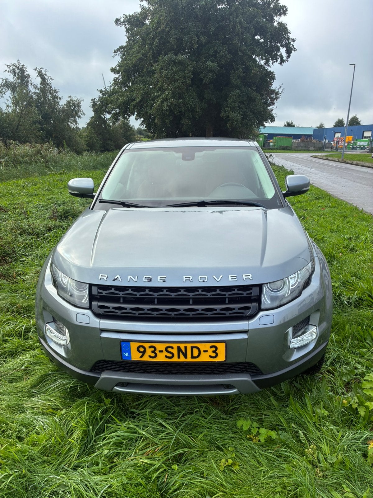 Land Rover Range Rover Evoque SI4 4WD AUT 2011 Grijs, Auto's, Automaat, 1800 kg, 4 cilinders, Vierwielaandrijving