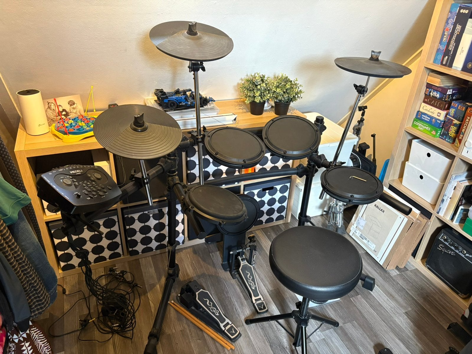 Medeli DD506 Elektronisch drumstel + drumkruk, Ophalen, Zo goed als nieuw, Trommel