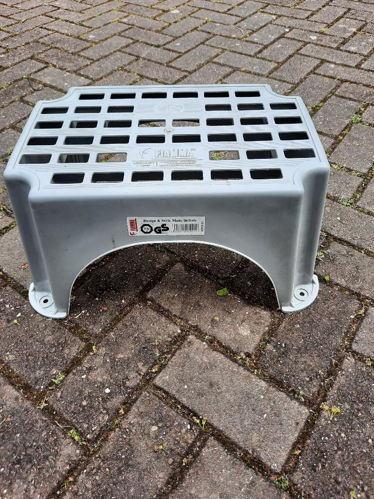 Opstapje caravan, Caravans en Kamperen, Caravan accessoires, Ophalen, Gebruikt
