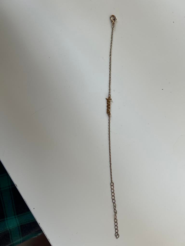 Gouden armband met naam 'Jenna' - Zo goed als nieuw, Sieraden, Tassen en Uiterlijk, Armbanden, Ophalen of Verzenden, Zo goed als nieuw