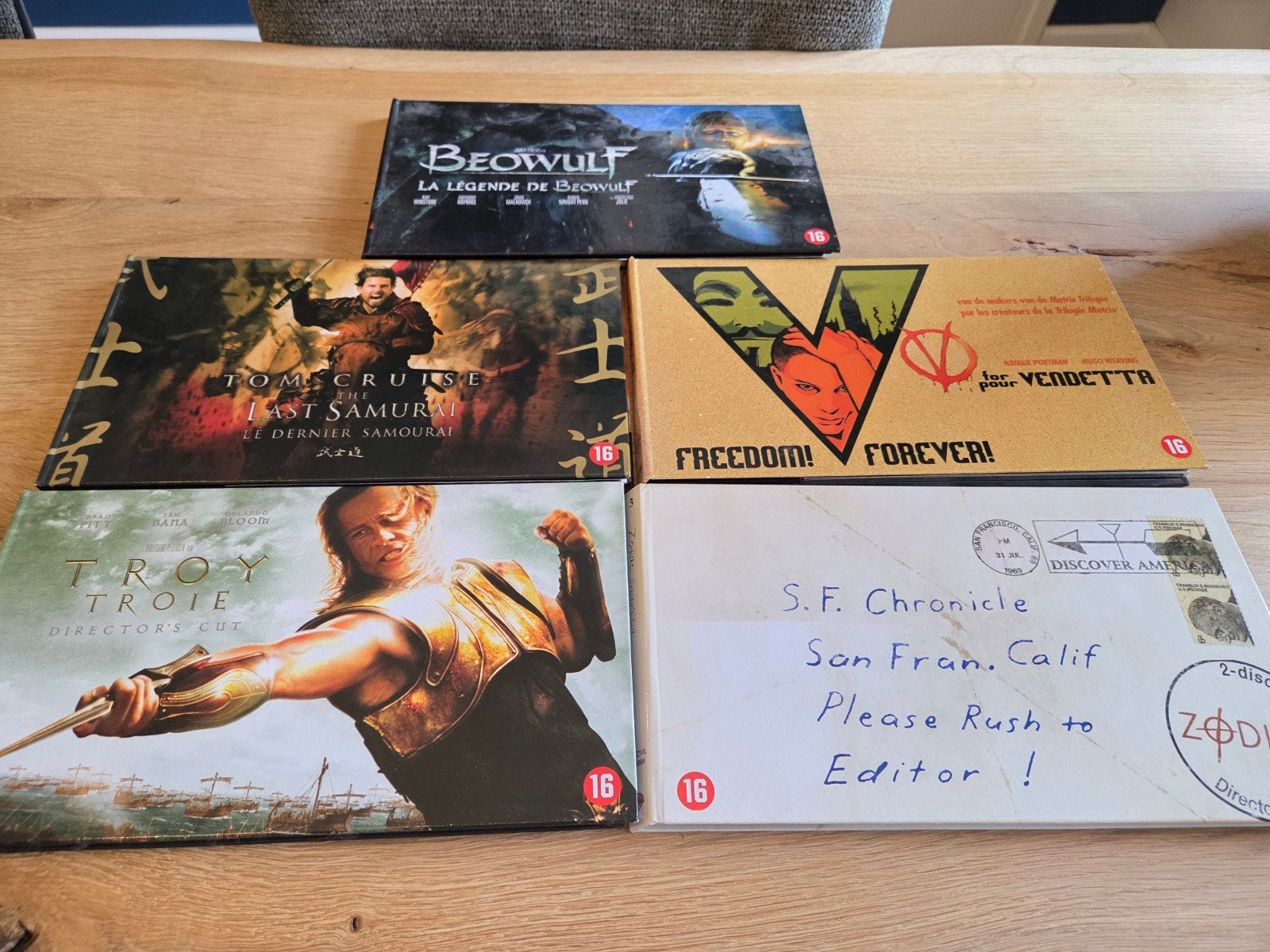 5 collector's editions dvd's v for vendetta,troy,beowulf,enz, Alle leeftijden, Ophalen of Verzenden, Zo goed als nieuw