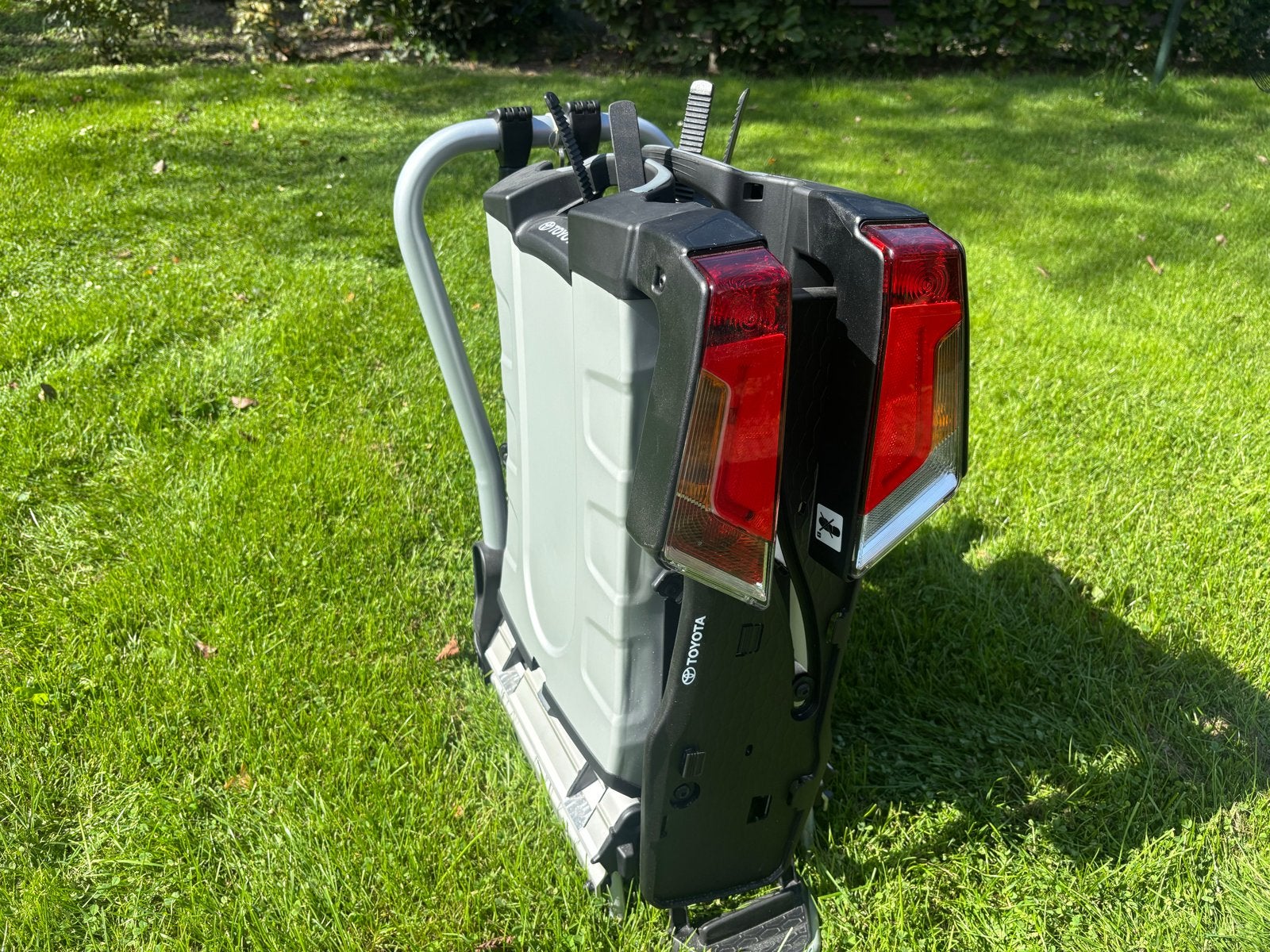 Foto 5 van Thule EasyFold 931 fietsendrager voor 2 fietsen