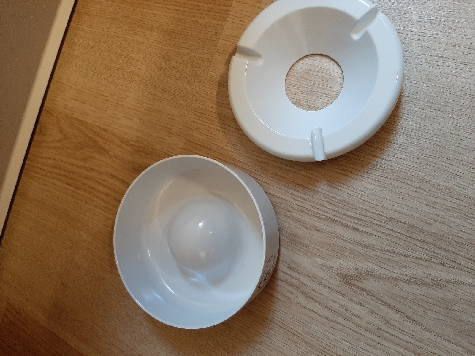 Ajax asbak plastic, Ophalen of Verzenden