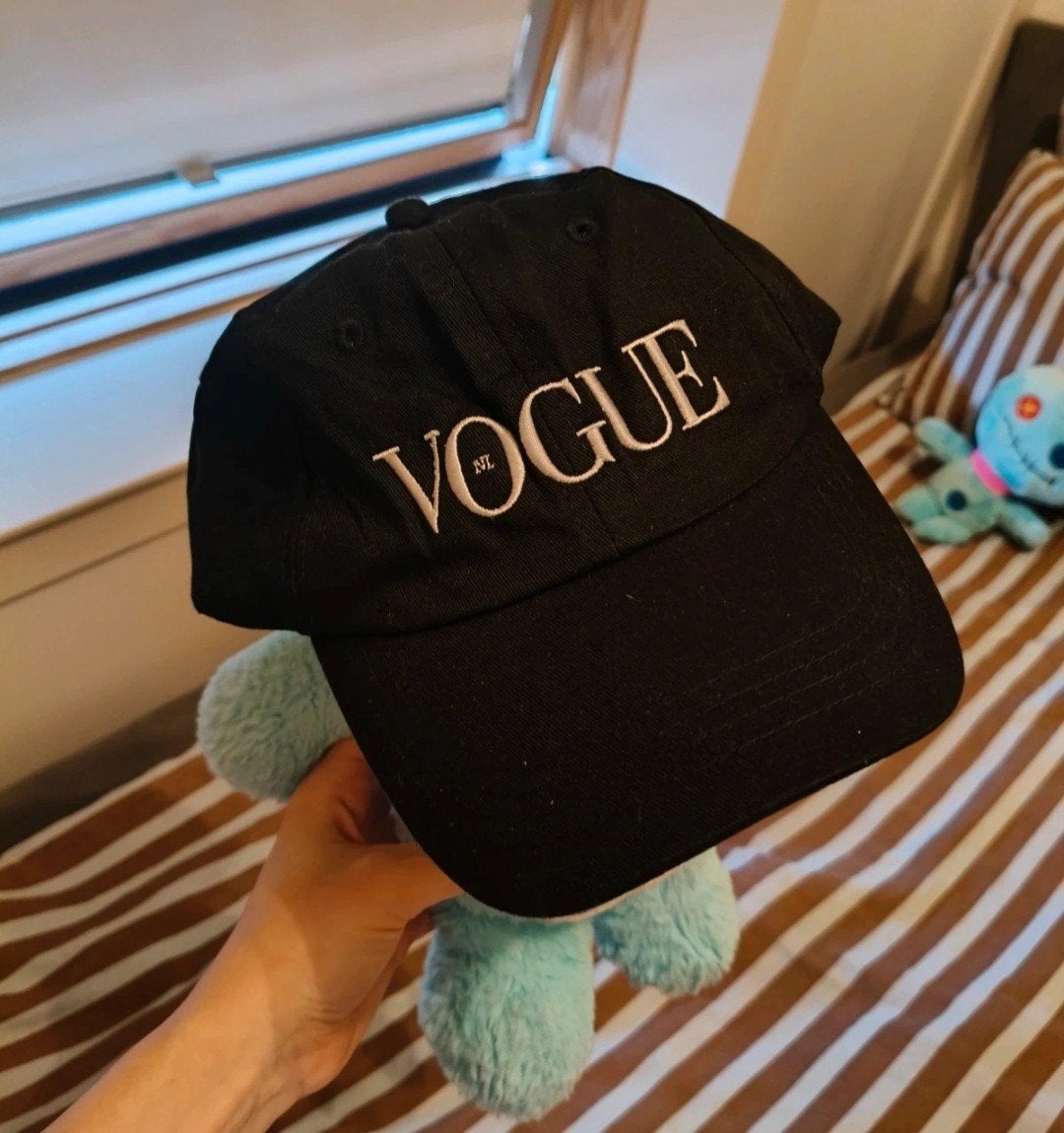 Zwarte VOGUE pet, Kleding | Dames, Hoeden en Petten, VOGUE, Ophalen of Verzenden, One size fits all, Pet