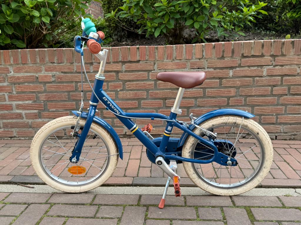 B’twin fiets 16 inch zgan, Ophalen, Zo goed als nieuw, 16 tot 20 inch